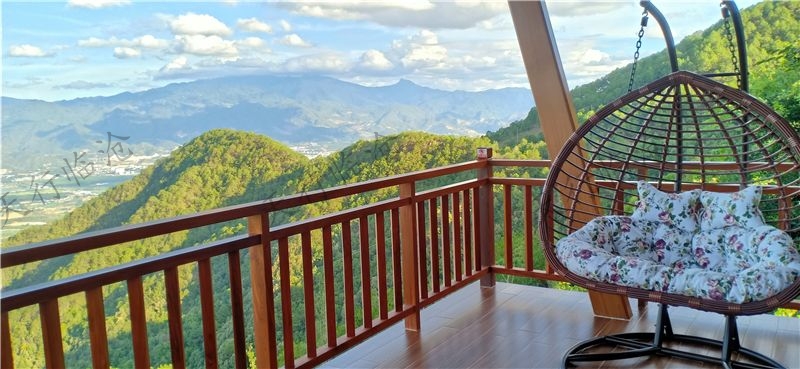 臨滄雙江云頂筑巢茶莊園