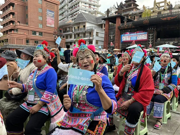 臨滄旅游：臨滄市迎來(lái)“中華民族一家親 我把臨滄唱給你聽(tīng)”主題文旅活動(dòng)首批團(tuán)隊(duì)